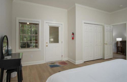 Hummingbird Hideaway · Hummingbird Hideaway in Connestee Falls - Foto 2