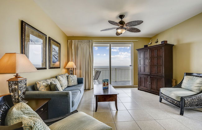 Splash Beach Resort by Book That Condo - Photo 62