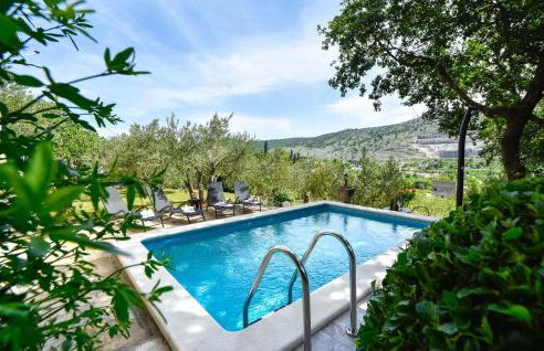 Cozy Home In Srinjine - Photo 5