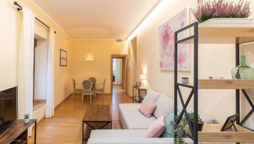 APARTAMENTO PUERTA DE CÓRDOBA- Exterior con balcones - Foto 3