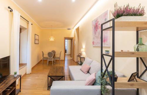 APARTAMENTO PUERTA DE CÓRDOBA- Exterior con balcones - Foto 3