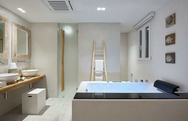 Nirome Luxury Suites - Foto 58