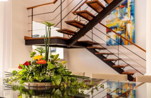 Luxury villa with private heated pool, garden and views of the sea and mountains. - Photo 80