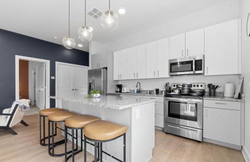 Luxury Lil' Italy 2BR, Sleeps 6 Free, Parking Gym - Foto 15