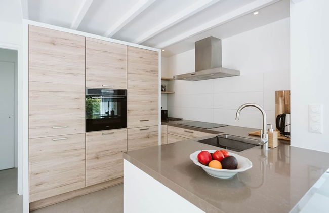 Attractively Furnished Bungalow is Located 1.5 km From the Ouddorp Beach - Foto 13