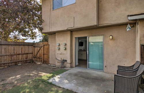 Central Bakersfield Townhome with Private Patio - Foto 25