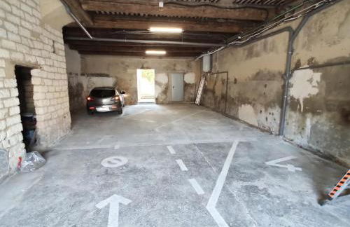 ColorChic 3 étoiles - Parking Privé Terrasse Clim - 120m2 Plein centre - Foto 31