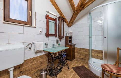 2 Bedroom Luxurious Home In Senj - Photo 34