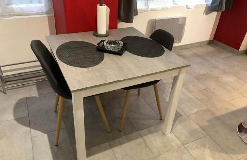 Appartement T1 bis Spacieux Chaleureux proche CNPE Centre Ville - Foto 4