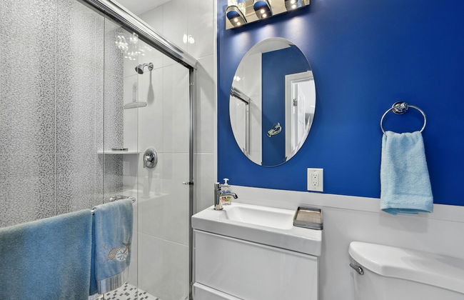 Waterfront Beach House - Photo 16