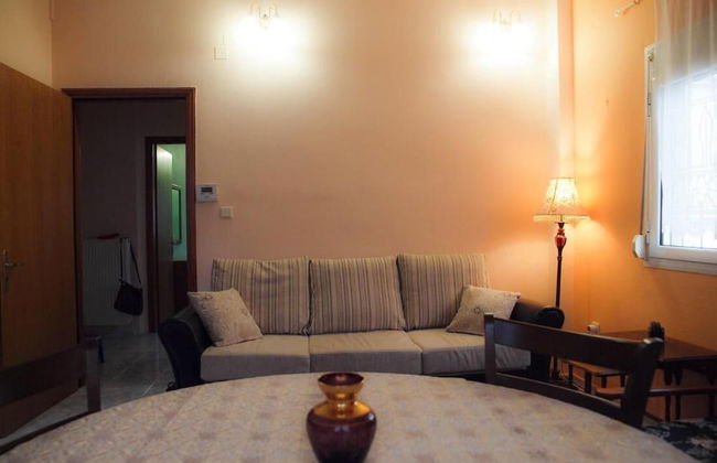 Charming Trikala Apartment With Garden & Central Heating - Foto 1