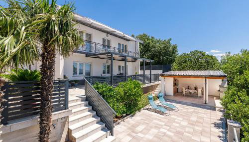 Apartmani Katica - Foto 2, Garden, Garden view