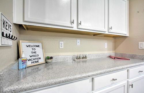 Sunny Surprise Vacation Rental with Pool, Near Golf! - Foto 10