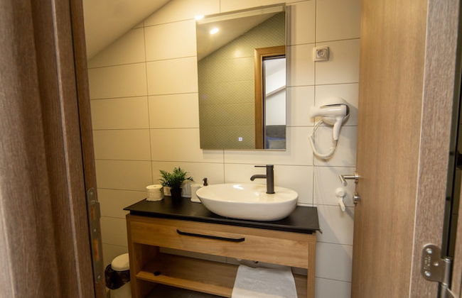 Manoir Apartments - Photo 45