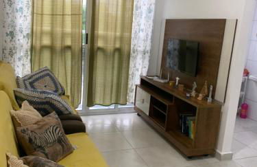 Apto em Ubatuba divisa com a Praia de Itagua e facil acesso as praias fica ao lado do Atacado Tenda na rodovia Rio Santos - Foto 12