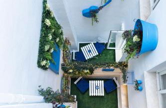 SingularStays Valencia Center - Photo 46