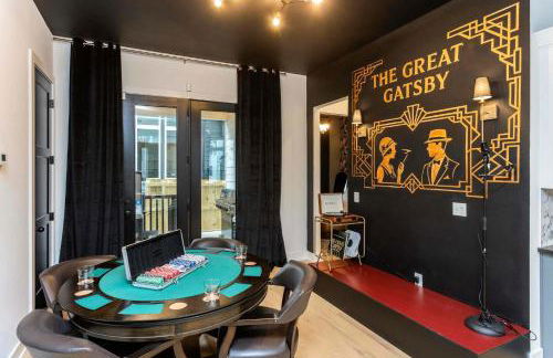 Rooftop Deck Hot Tub Fire pit Sleeps 10 - Foto 16