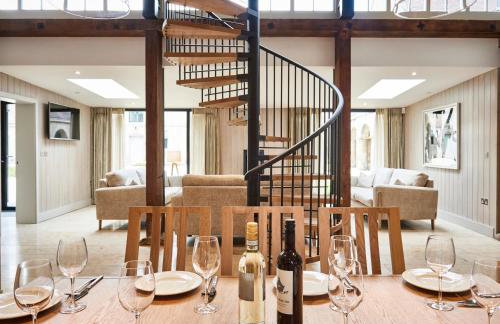 The Clocktower - Photo 3