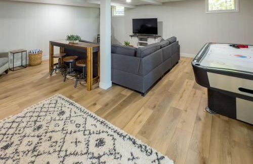 Pet-Friendly Lakefront Cabin by arc Vacation Rentals - Foto 41