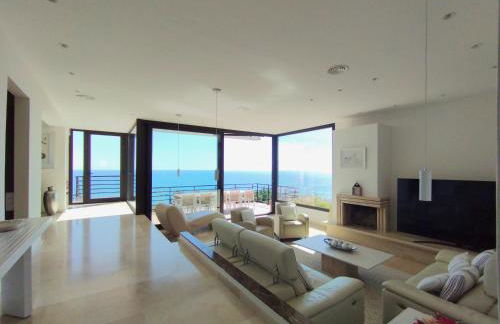 Sitges Spaces Sea View Villa- 6 Bedrooms, 5 bathrooms, 2 private pools, Near center - Foto 78