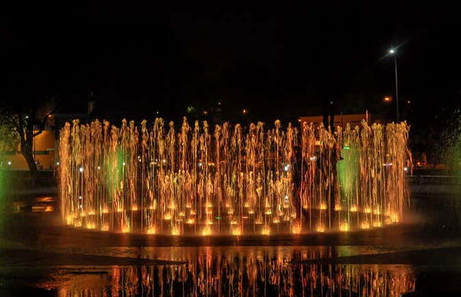 Spectacle son et lumière dans le Parque de la Familia - Photo 2