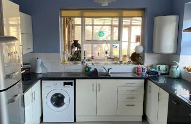 Quirky mid century themed holiday home - Photo 27