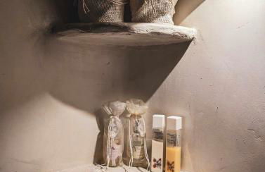 Three Dots Boutique Suites - Foto 76