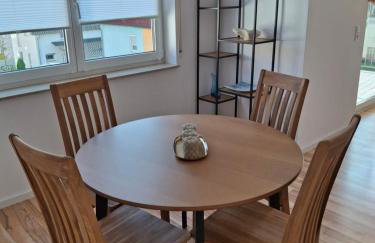 Schöne Wohnung mit Balkon - Foto 4