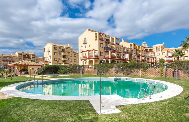 Serene Holiday Home in Huelva With Balcony - Foto 26