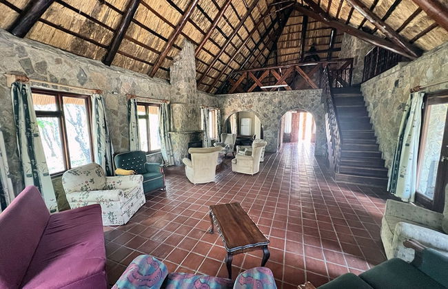 Lovely House on 4 ha in John Galt Village - 2011 - Foto 3