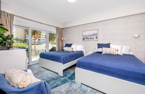 Redington Beach Retreat - Immaculate Beach Condo with Water Views, Pool, Hot Tub - Foto 23