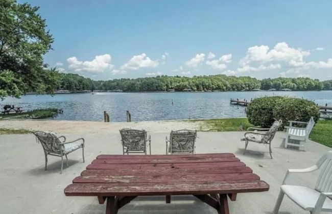 Cozy and Comfy with Lake Access - Photo 47