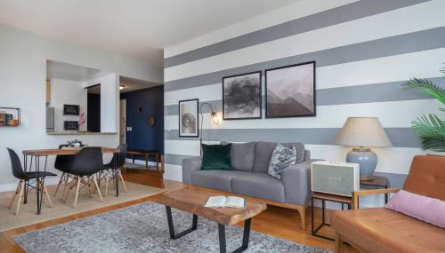 Modern Bright Times Sq 1BR w Indoor pool NYC-8 - Foto 3, Other