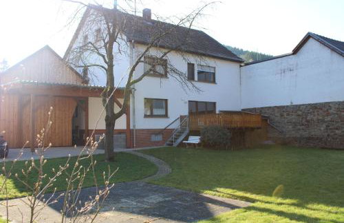 Ferienwohnung-Bei-Bauesch-in-Leimbach-Naehe-Nuerburgring - Foto 1