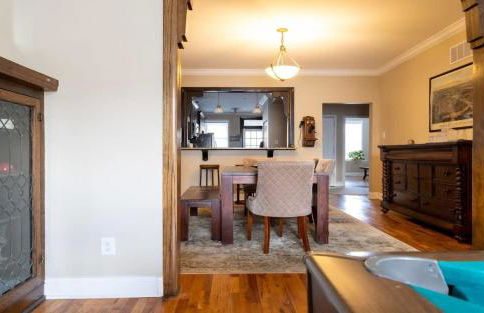 Forest Park 4BR-3BA 1st Fl Master ABODEbucks - Foto 9