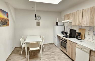 MR Living I moderne Apartments mit Einzelbetten, voll ausgestattete Küche, WLAN, Parkplatz, ideal für Monteure I DI01, DI02 - Foto 7