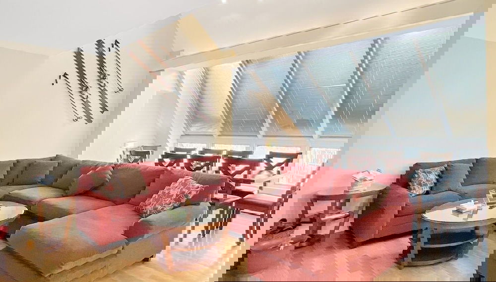 Sunrise Mountain Village by RedAwning - Foto 1, Profilbild