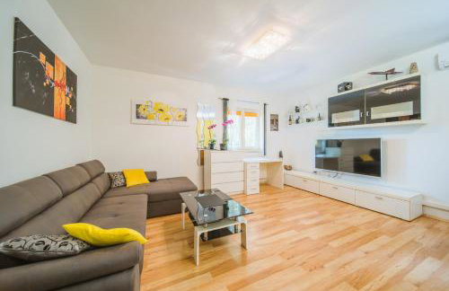 Villa Chiara with Private Pool and garden - Foto 19