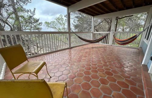 The Clifftop Perch, 70ft above the dry Blanco - Foto 3