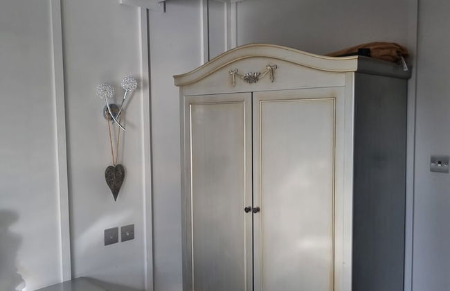 Stunning 1 Bedroom Lodge - Photo 6