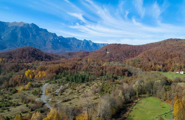 Quiet Country Side Cottage with Private Garden & WiFi near Nature Park Velebit - Foto 27