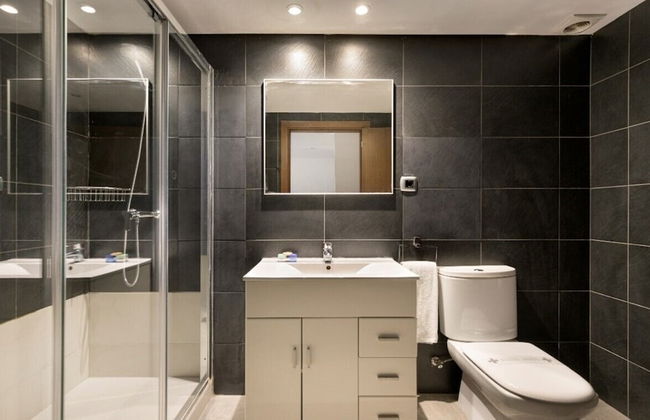 SG Marina 54 Apartments - Photo 15