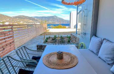 Elements - Air & Water Apartment by Hostandros - Foto 32