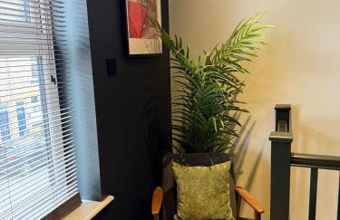 Studio 77 - Stylish 1 Bedroom End Terrace House - Foto 19