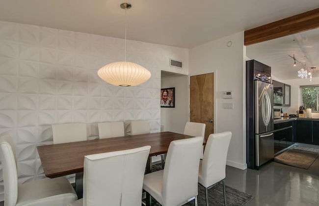 Mid-century Modern W/backyard Oasis, Putting Green - Foto 27