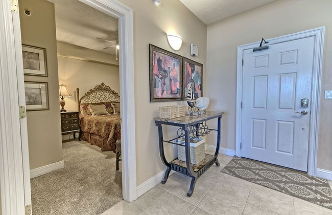 Beautiful Beachfront Condo with Pool View - Unit 0203 by RedAwning - Foto 2