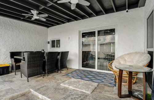 Luxe by Jenn - 3BR Retreat with Heated Pool - Photo 64