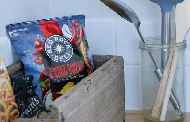 Flotsam Studio Accommodation - Photo 37