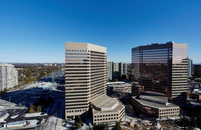 Meridian Luxury Condos - Foto 31