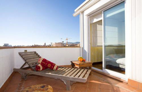 Gaudi penthouse with terrace views - Photo 7